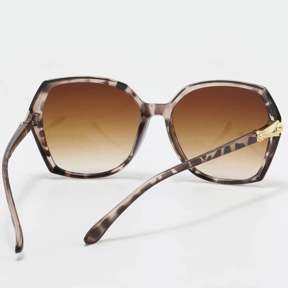 Tortoise Shell Sunglasses with Case - Picture 2 of 6